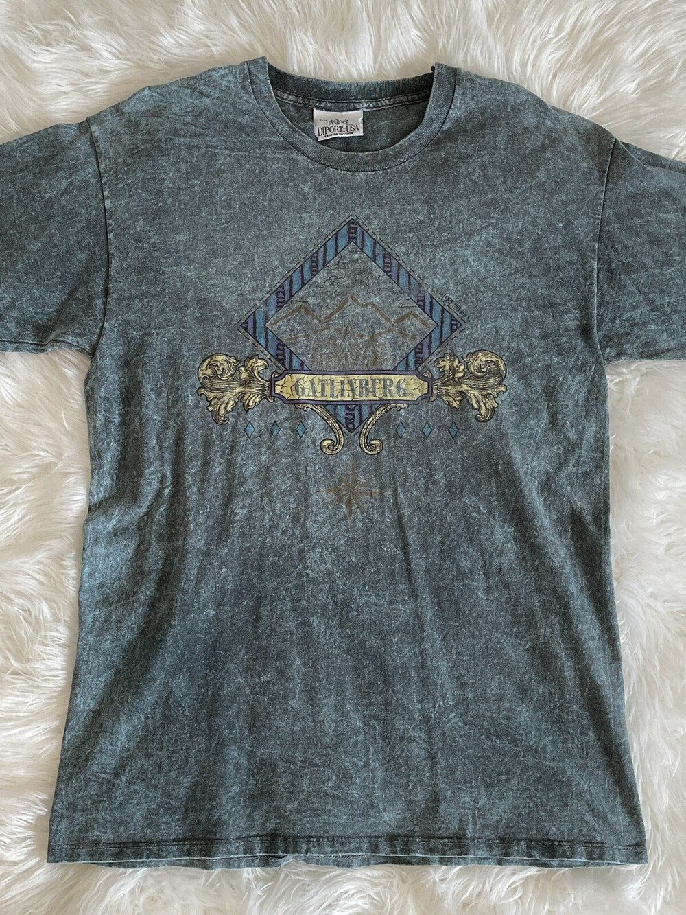 Vintage Diport USA T-Shirt Graphic Gatlingburg TN Single Stitch 90s Men's Medium